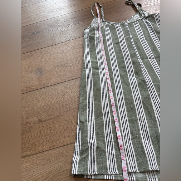 Striped Button-Down Sundress - Picture 7 of 7